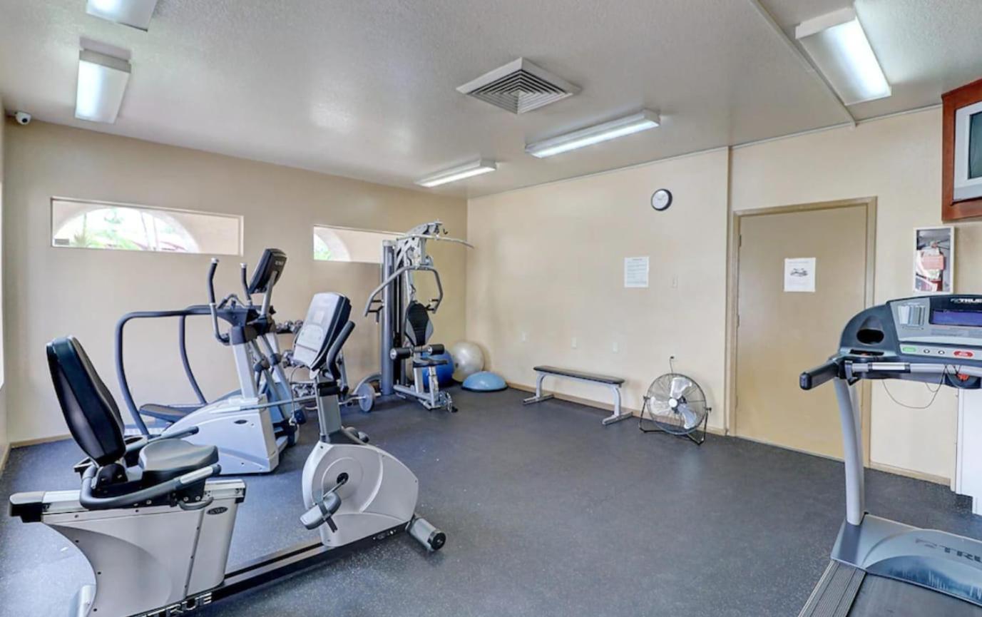 גלנדייל Condo With Heated Pool, Hot Tub, Near Walking Paths מראה חיצוני תמונה