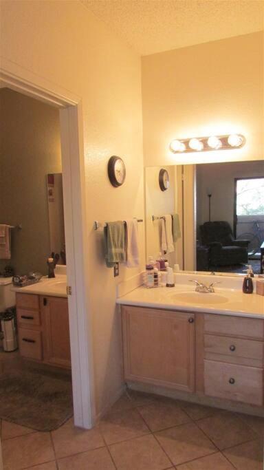 גלנדייל Condo With Heated Pool, Hot Tub, Near Walking Paths מראה חיצוני תמונה